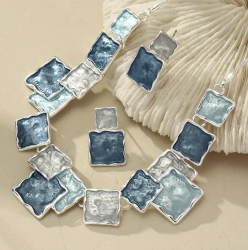 Blaue abstrakte kette und - blaue,